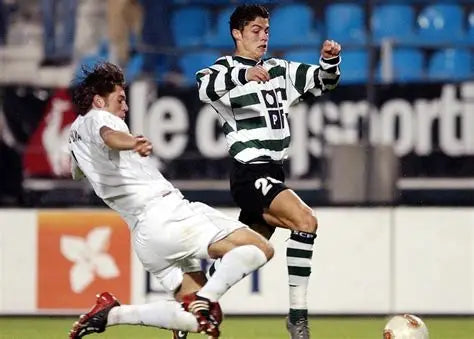 Cristiano Ronaldo, First Goal for Sporting (2002) - The First Sign He Would Not Be Ignored
