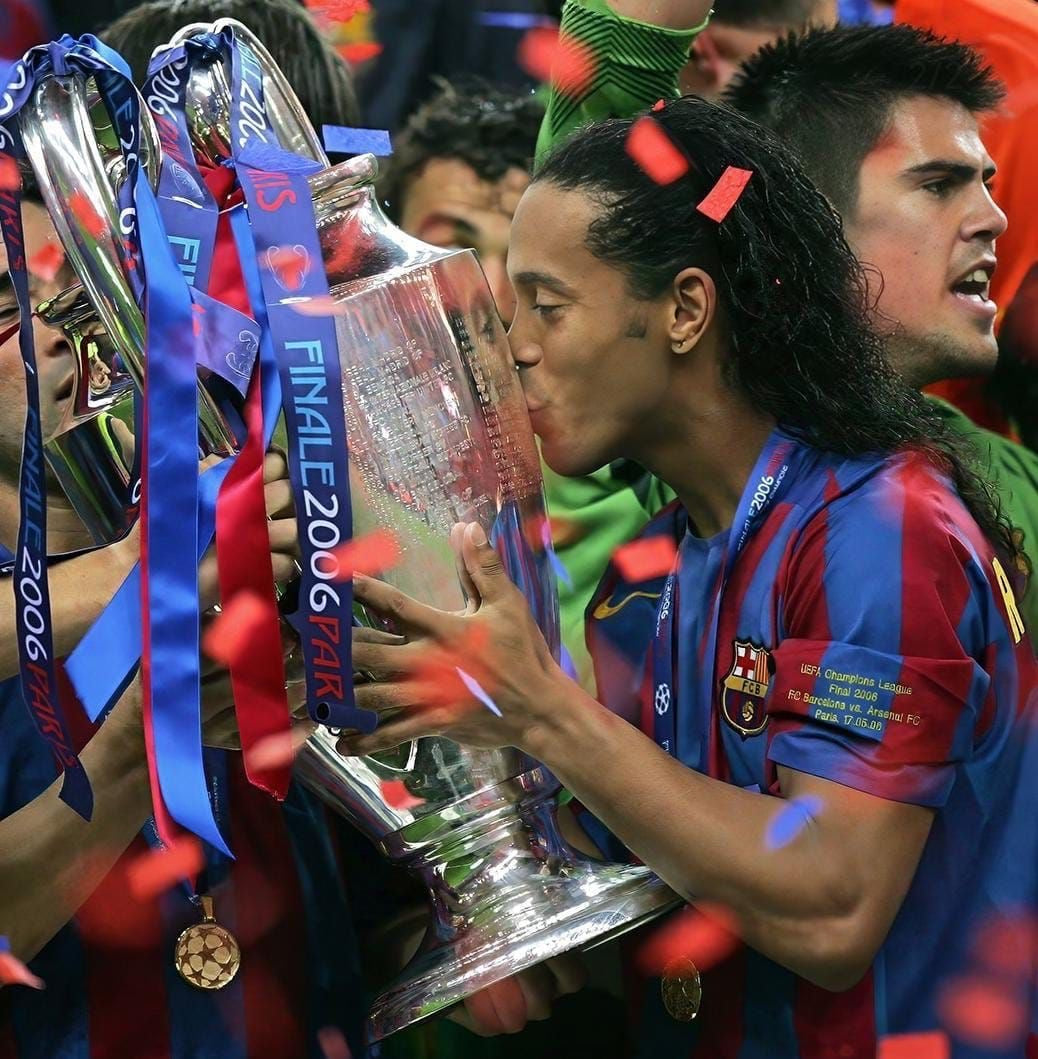 Ronaldinho – Barcelona 2005/06 – El Mago